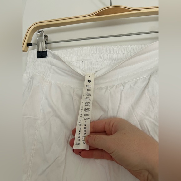 Lululemon Hotty Hot HR Skort Long in White - Picture 5 of 6